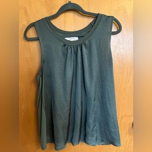 LOFT Tank Size Large Green